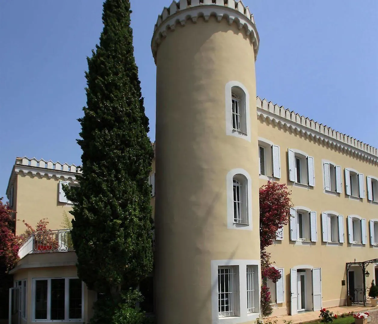 Hotel Chateau De La Tour Cannes 4*,
