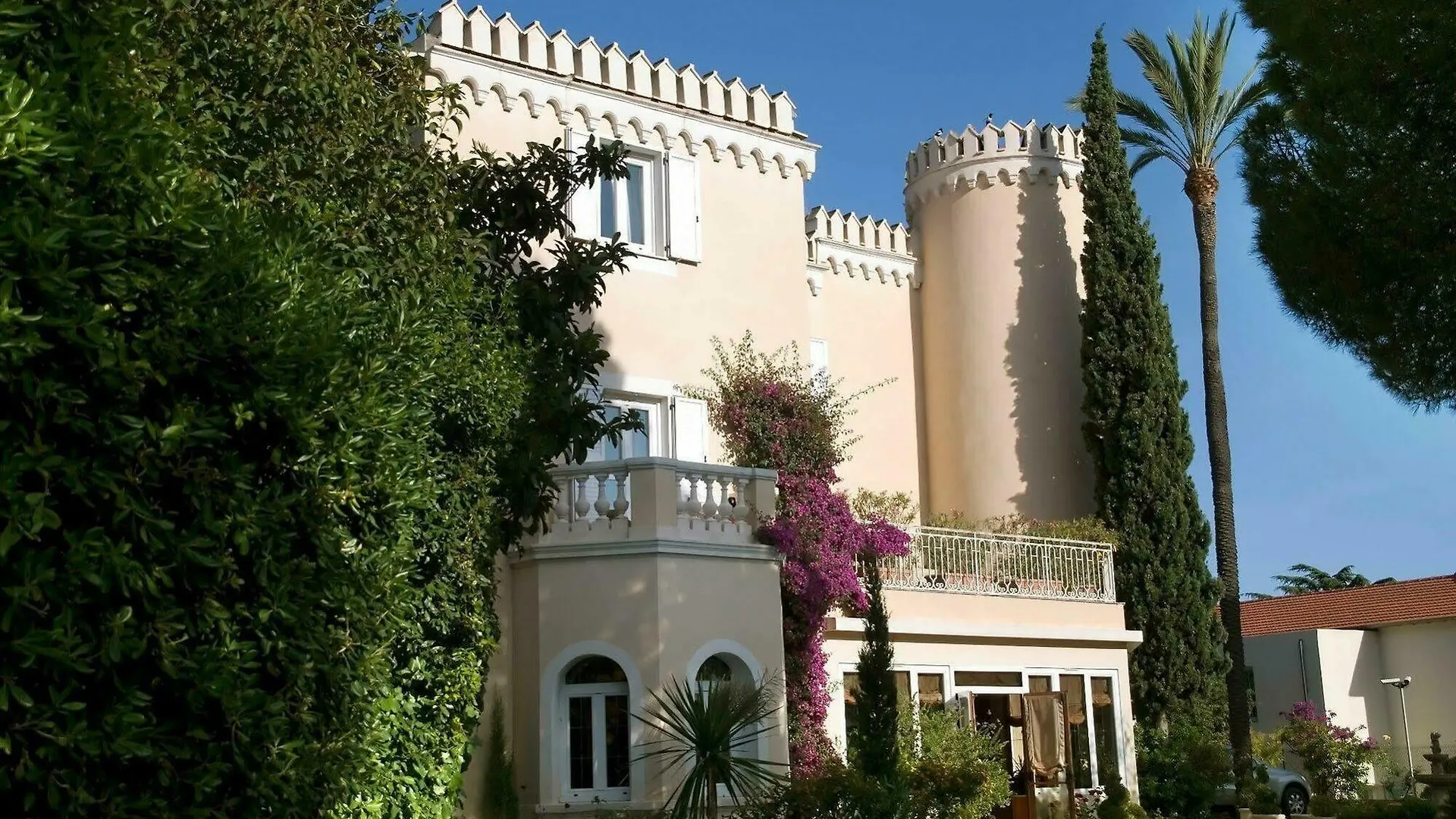 Hotel Chateau De La Tour Cannes